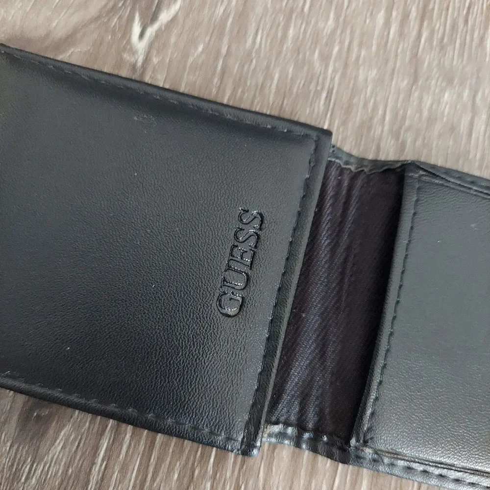 Guess Black Bifold Wallet